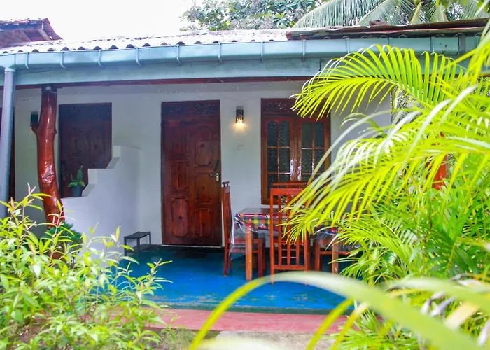 Sun Flower Homestay Sigiriya